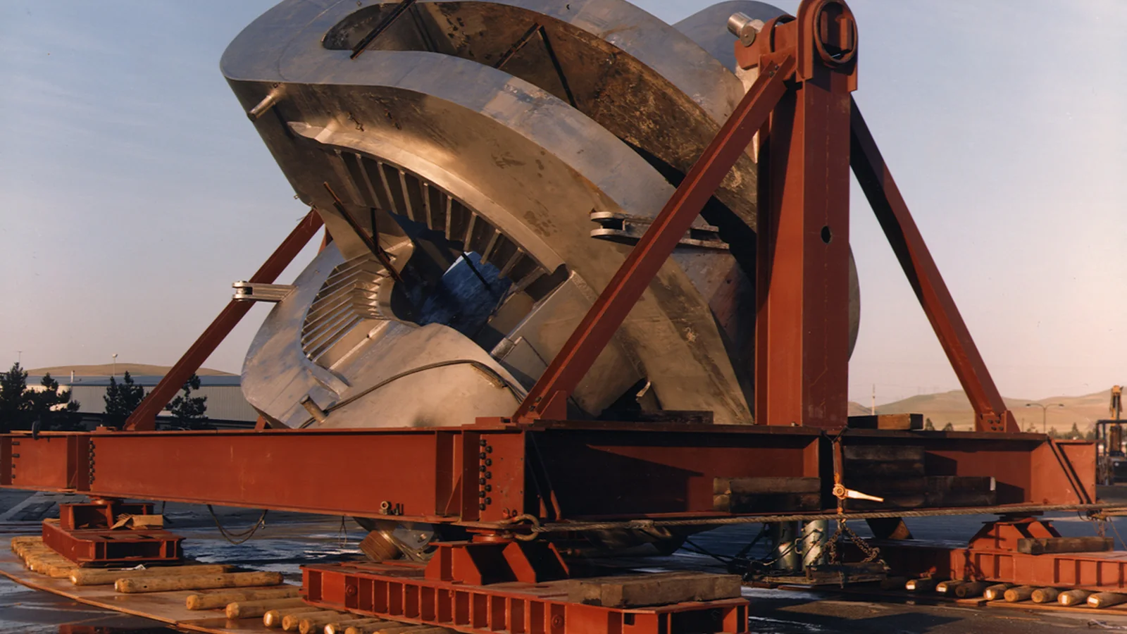 Mirror Fusion Test Facility magnetic confinement equipment